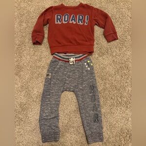 Next dinosaur themes sweatsuit, boys 2/3